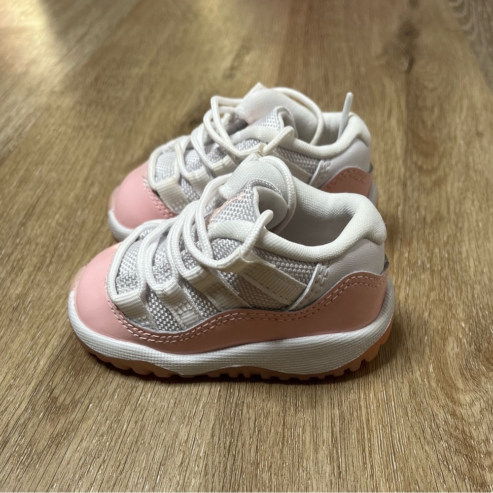 Toddler Jordan 11’s Low 3c